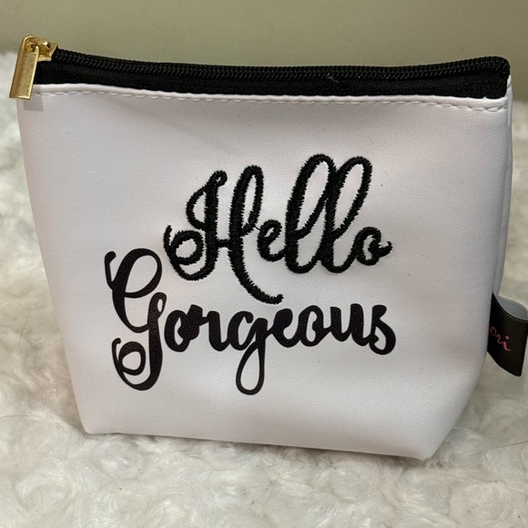 White Cosmetic Pouch with Black Text NEW - Picture 3 of 4